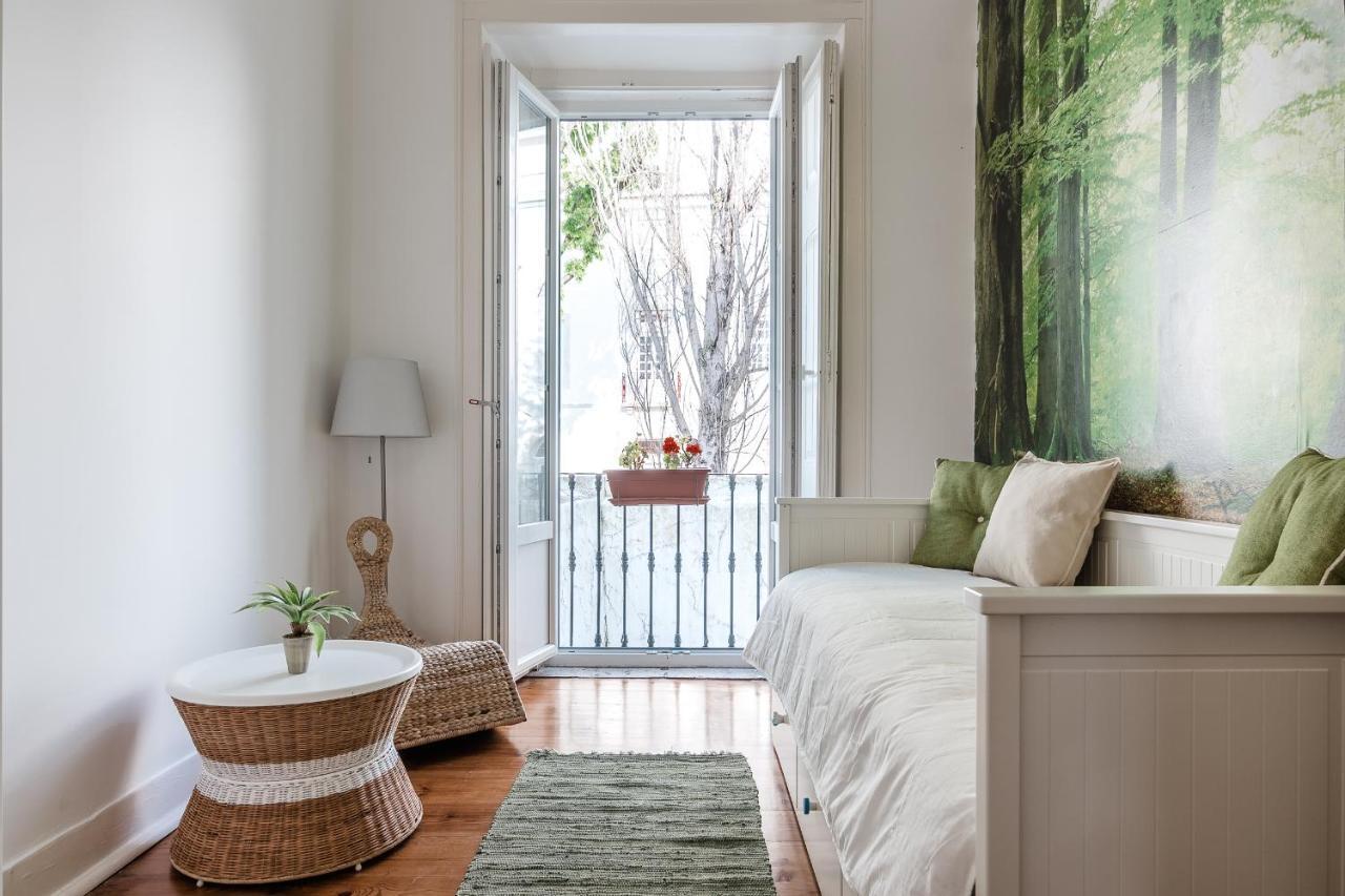 Elegant 3 Bedroom Flat With View In Principe Real Лиссабон Экстерьер фото