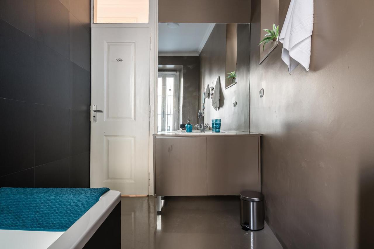 Elegant 3 Bedroom Flat With View In Principe Real Лиссабон Экстерьер фото