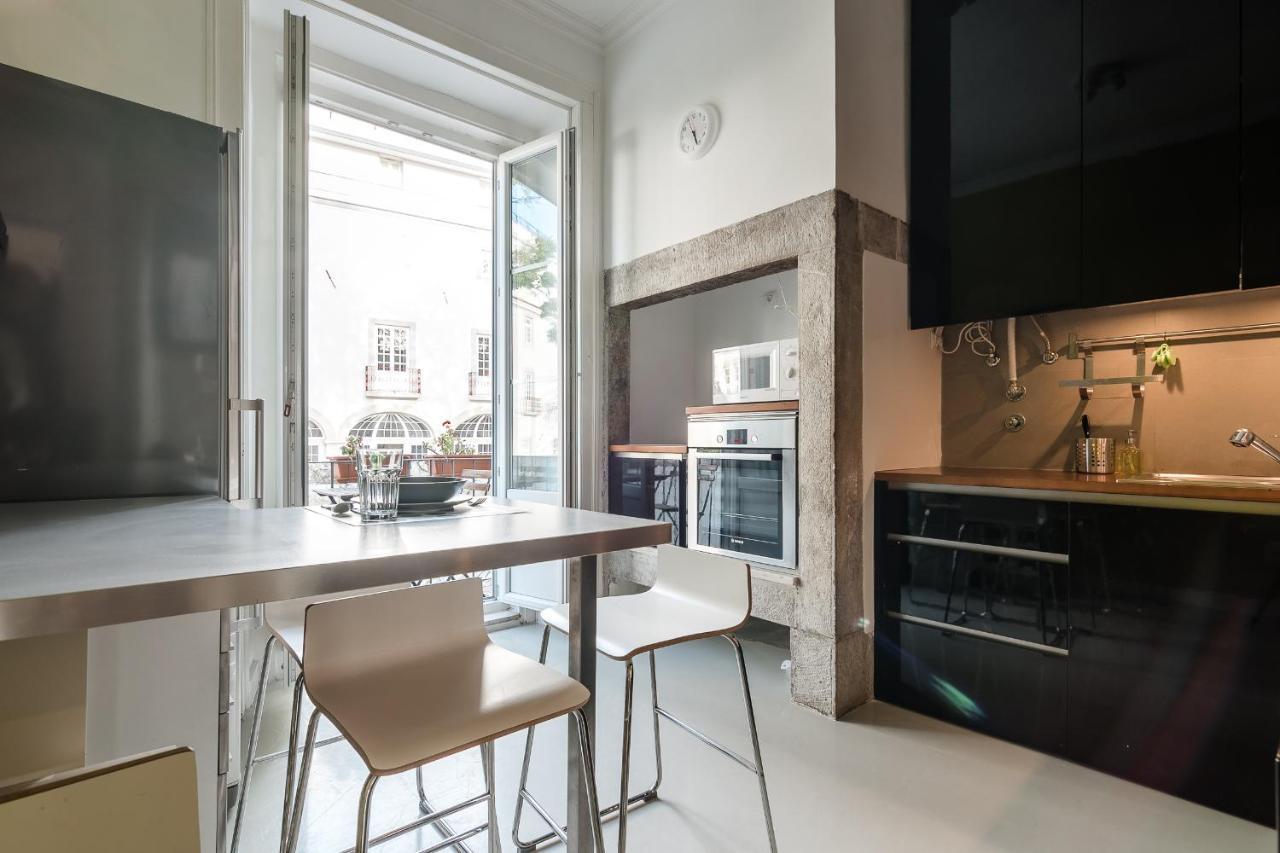 Elegant 3 Bedroom Flat With View In Principe Real Лиссабон Экстерьер фото